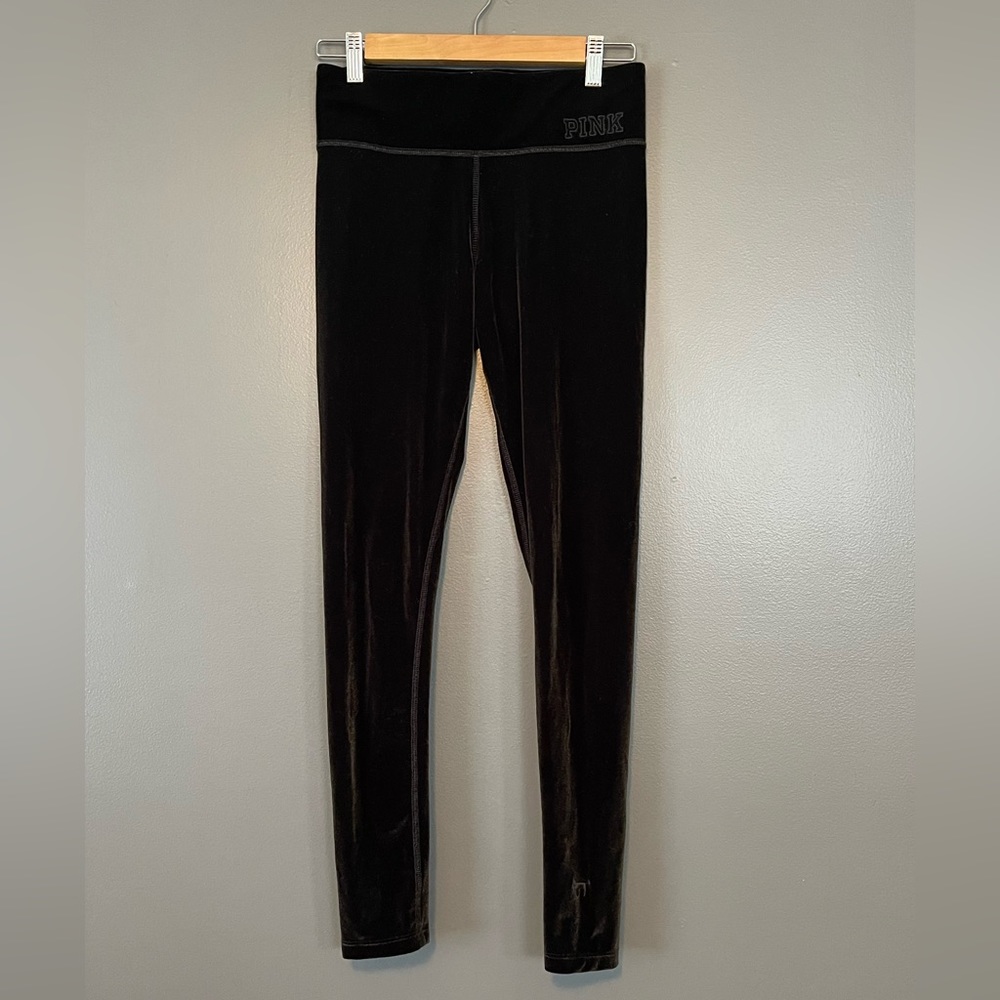 🔥 PINK, by VS black Velvet Leggings 🔥